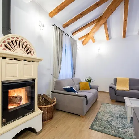 Villa Ladora *